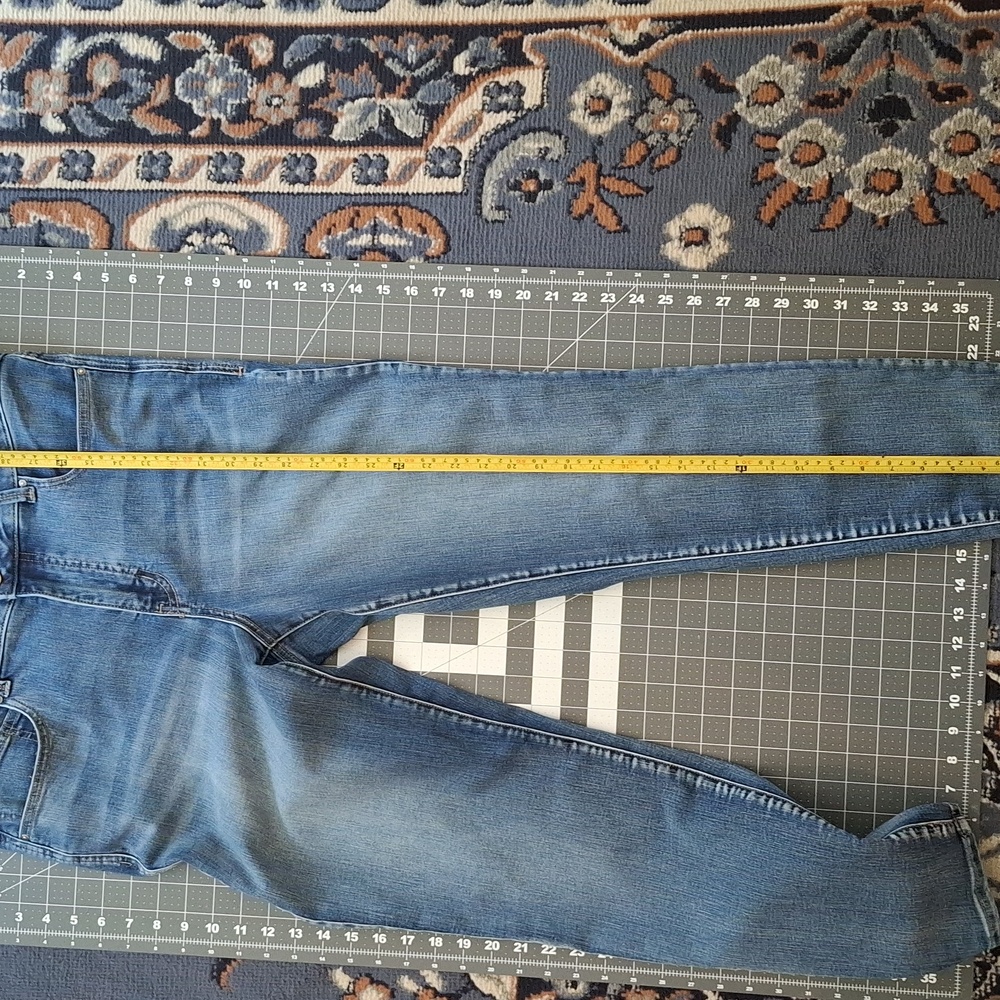 Maurices Size 14 R High-Rise Denim Jeans with stretch - Picture 10 of 12